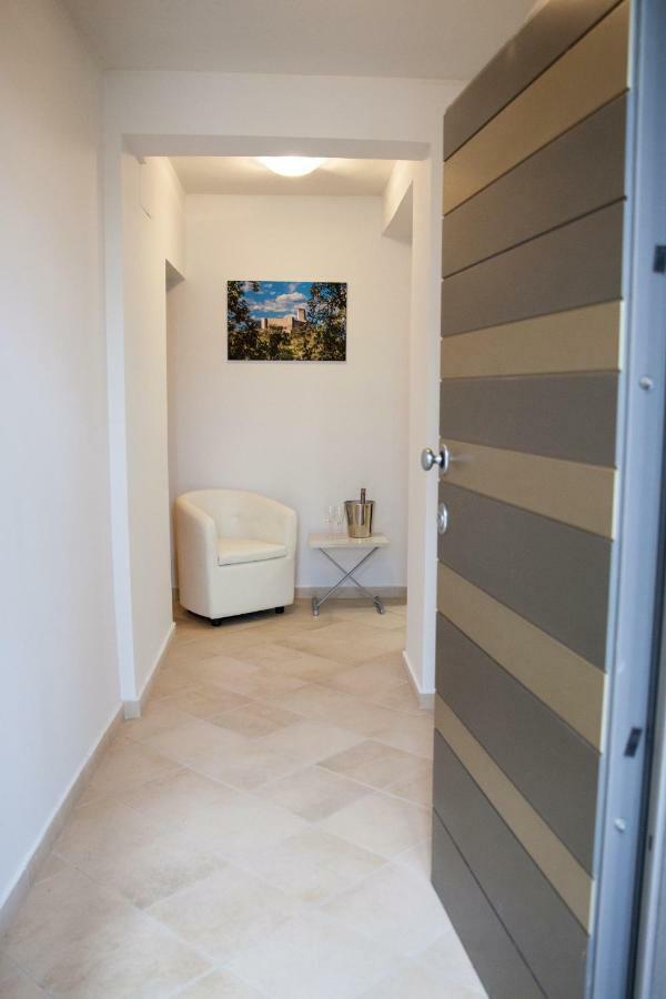 Le Colonne Bed & Breakfast Cassino Bagian luar foto